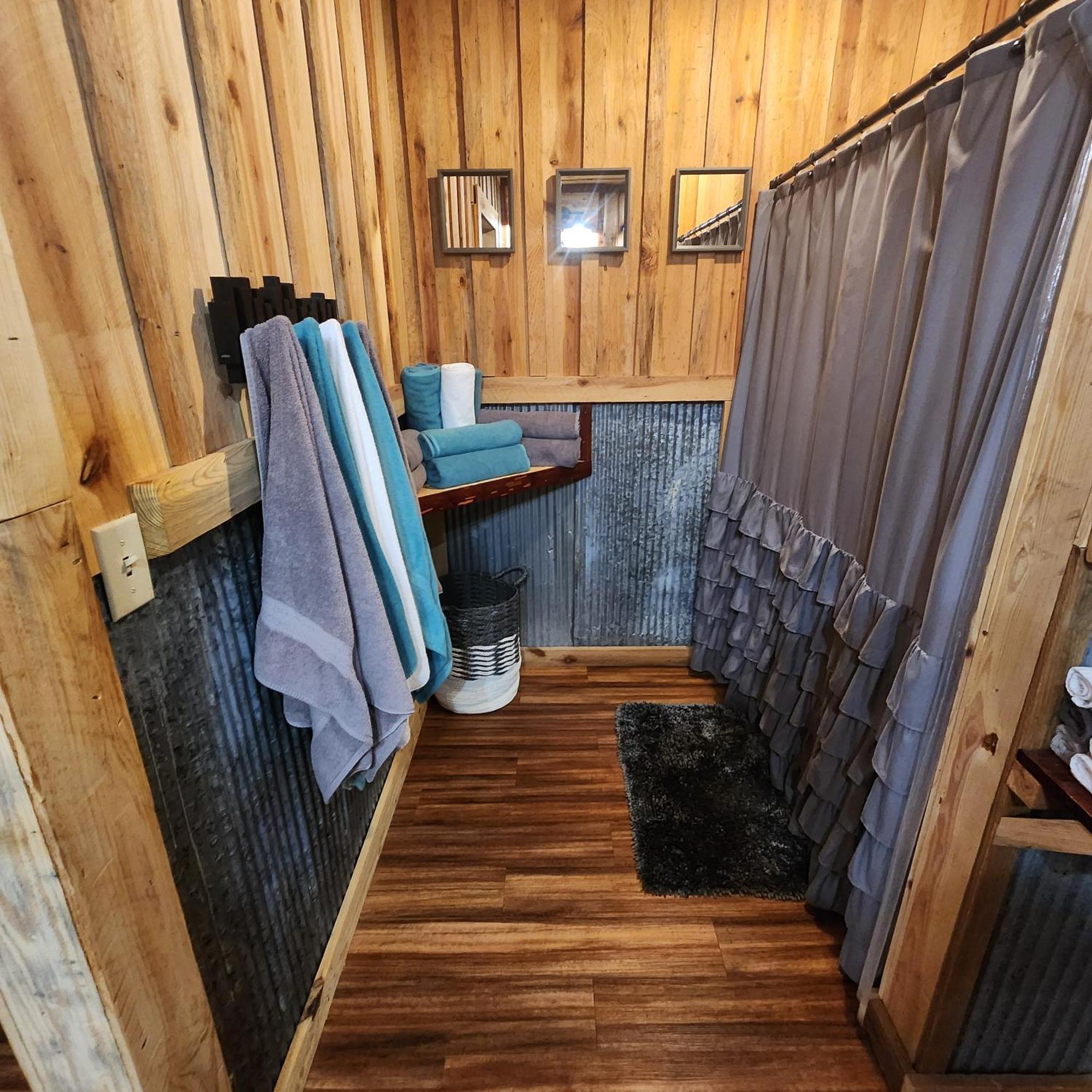 Mena Unique Country Cabin Meets Farmhouse Modern!!! מראה חיצוני תמונה