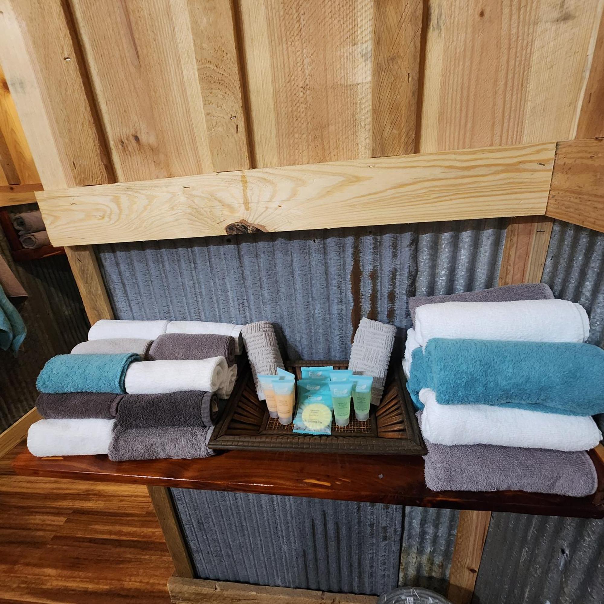 Mena Unique Country Cabin Meets Farmhouse Modern!!! מראה חיצוני תמונה